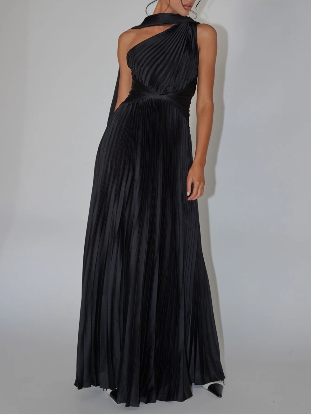 Selfie Leslie Laxmi Accordion Pleat Maxi Dress Black - Size Large - Picture 3 of 7